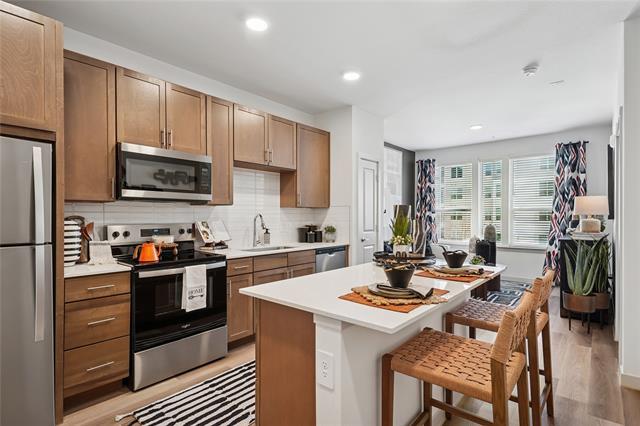 Building Photo - 3800 PGA Pkwy