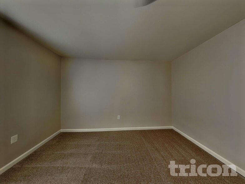 Building Photo - 7120 Idlewild Brook Ln