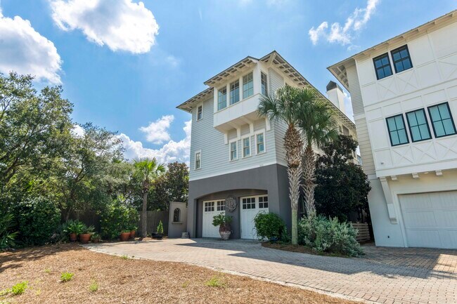 Building Photo - 153 Cypress Dr