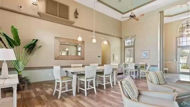 Building Photo - 100 Canopy Walk Ln