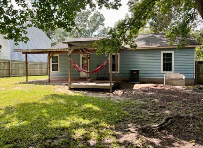 Building Photo - North Charleston 4 bedroom home