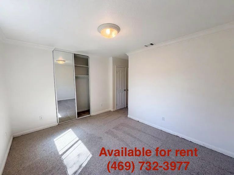 Building Photo - 9534 Brakeman Ct