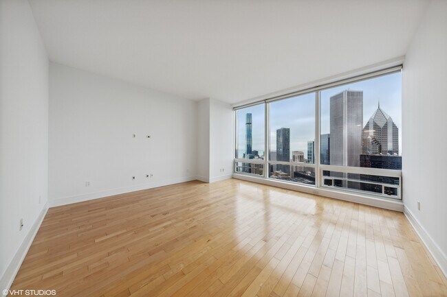 Building Photo - 401 N Wabash Ave