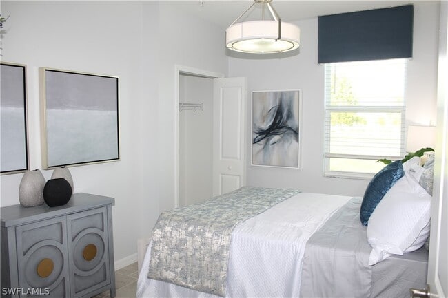 Building Photo - 5733 Oakmont Ct