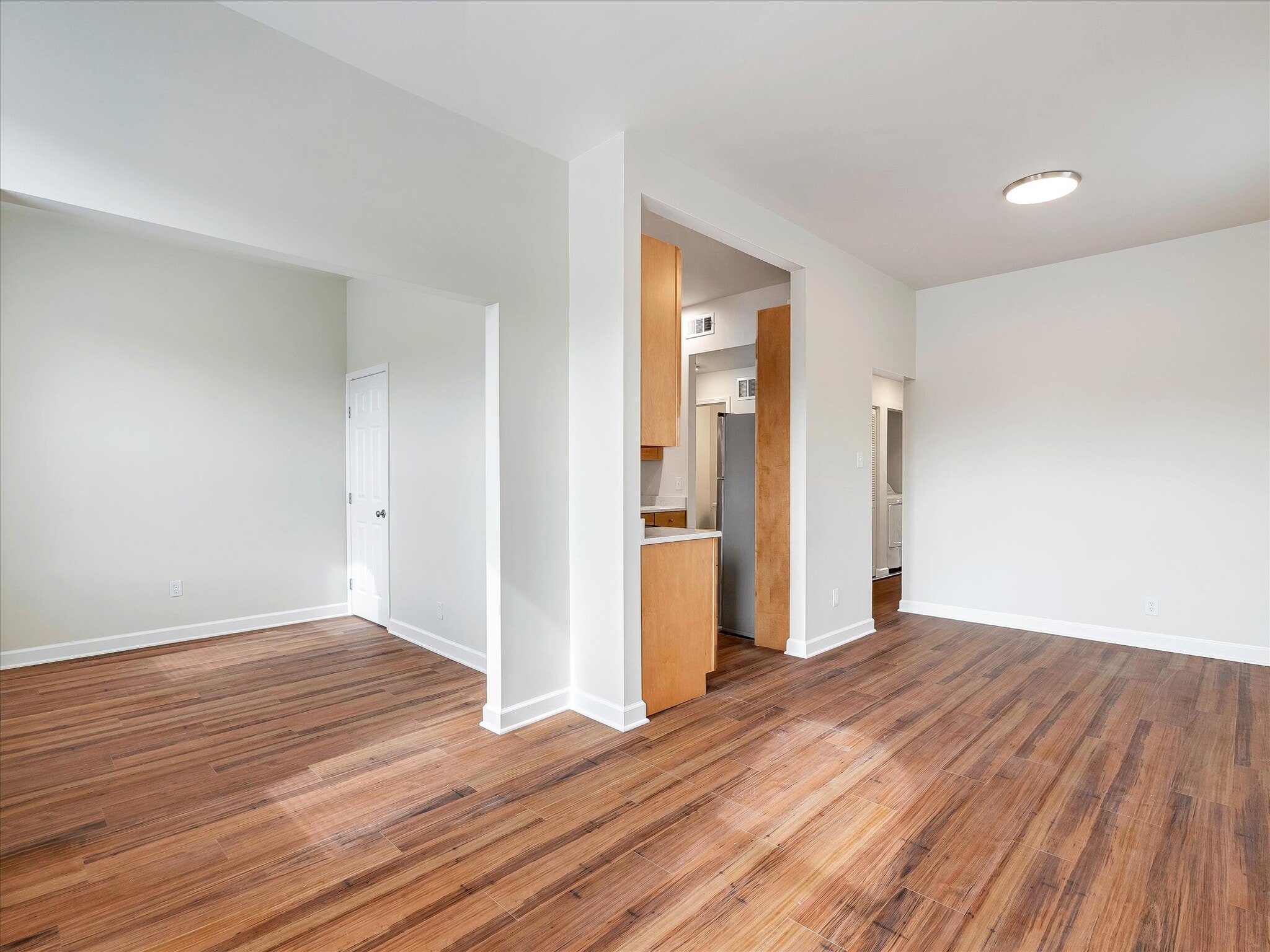 Building Photo - 3411 Park Ave