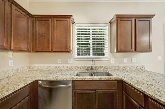Building Photo - 12230 Abbey Glen Ln