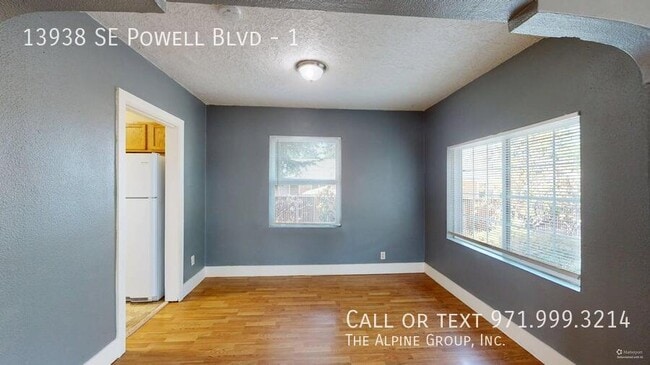 Building Photo - 13938 SE Powell Blvd