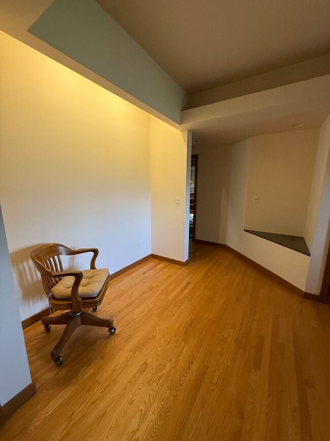 Building Photo - Beautiful Lynden Home!