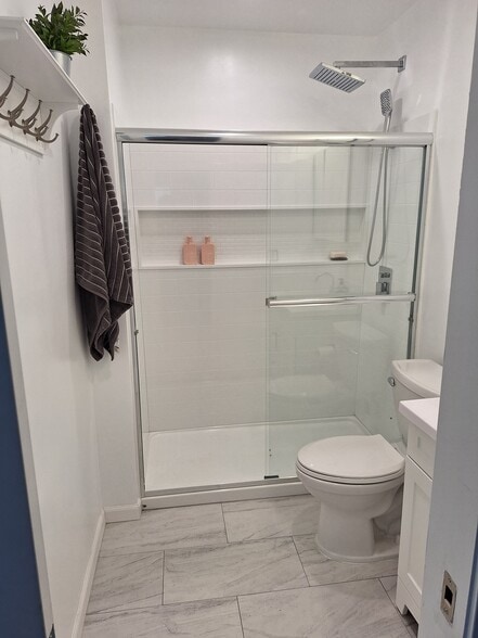 Building Photo - 4361 Camero Ave