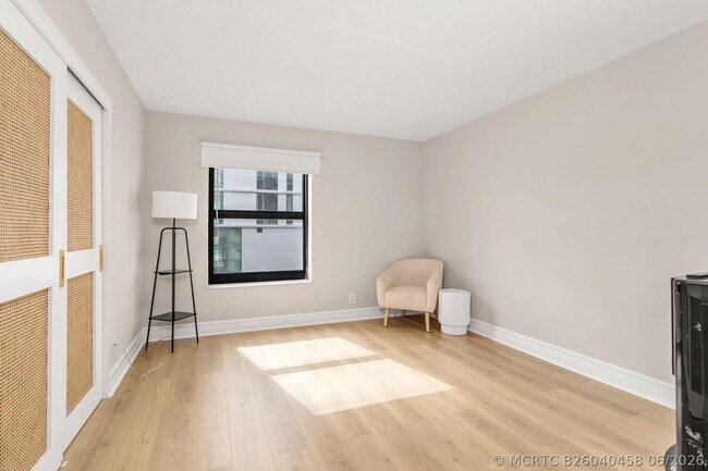 Building Photo - 1501 S Flagler Dr