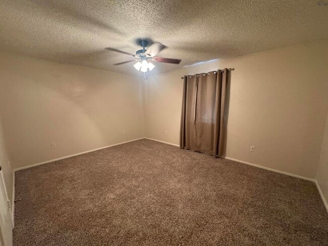 Building Photo - 4422 McNiel Ave