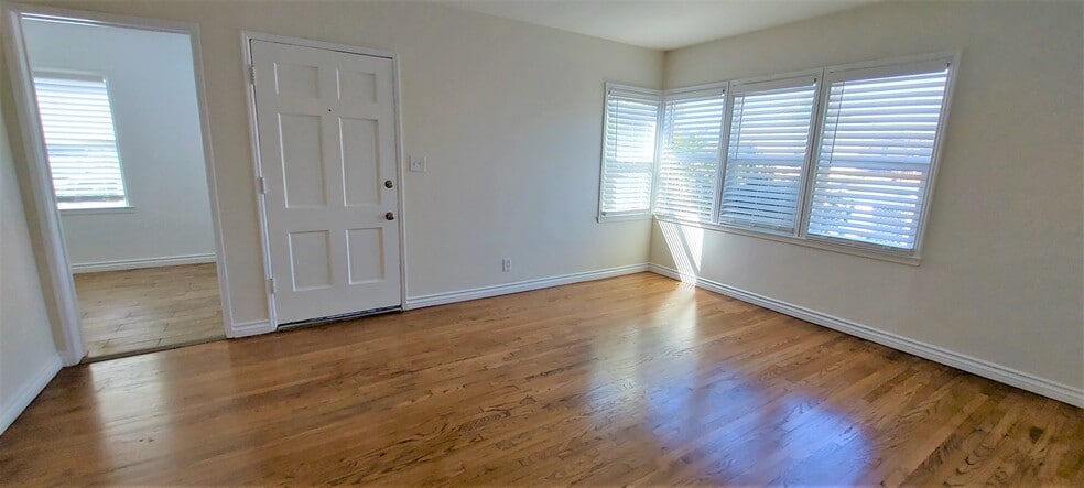 Building Photo - 15626 Grevillea Ave