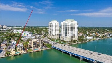 Building Photo - 7845 NE Bayshore Ct
