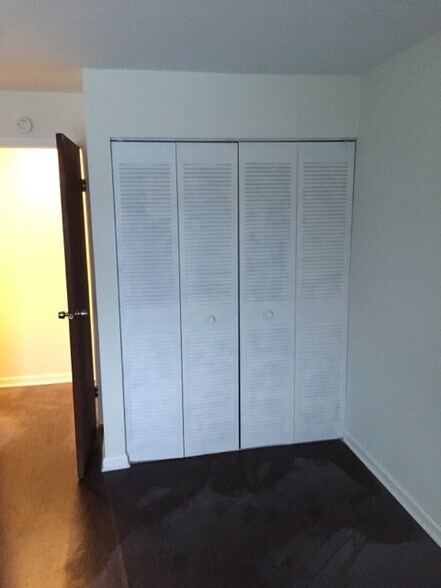 Building Photo - 920 Jonathon Ct