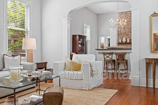 Building Photo - 35 Montagu St