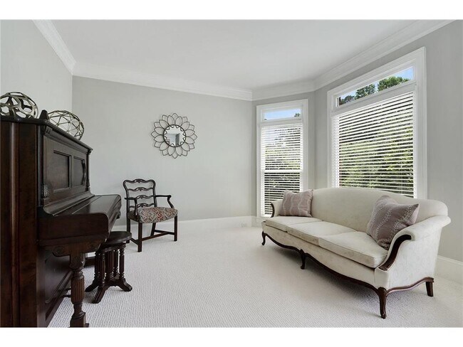 Building Photo - 205 Rod Ct