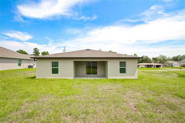 Building Photo - 2440 Ring Rd