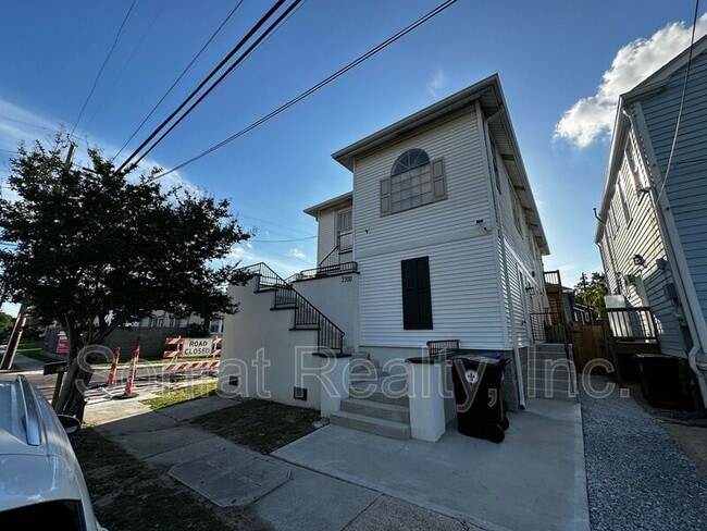 Building Photo - 3302 Nashville Ave