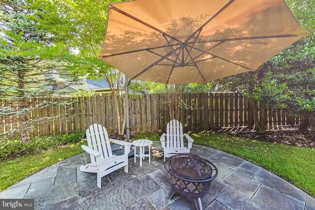 Building Photo - 6515 E Halbert Rd