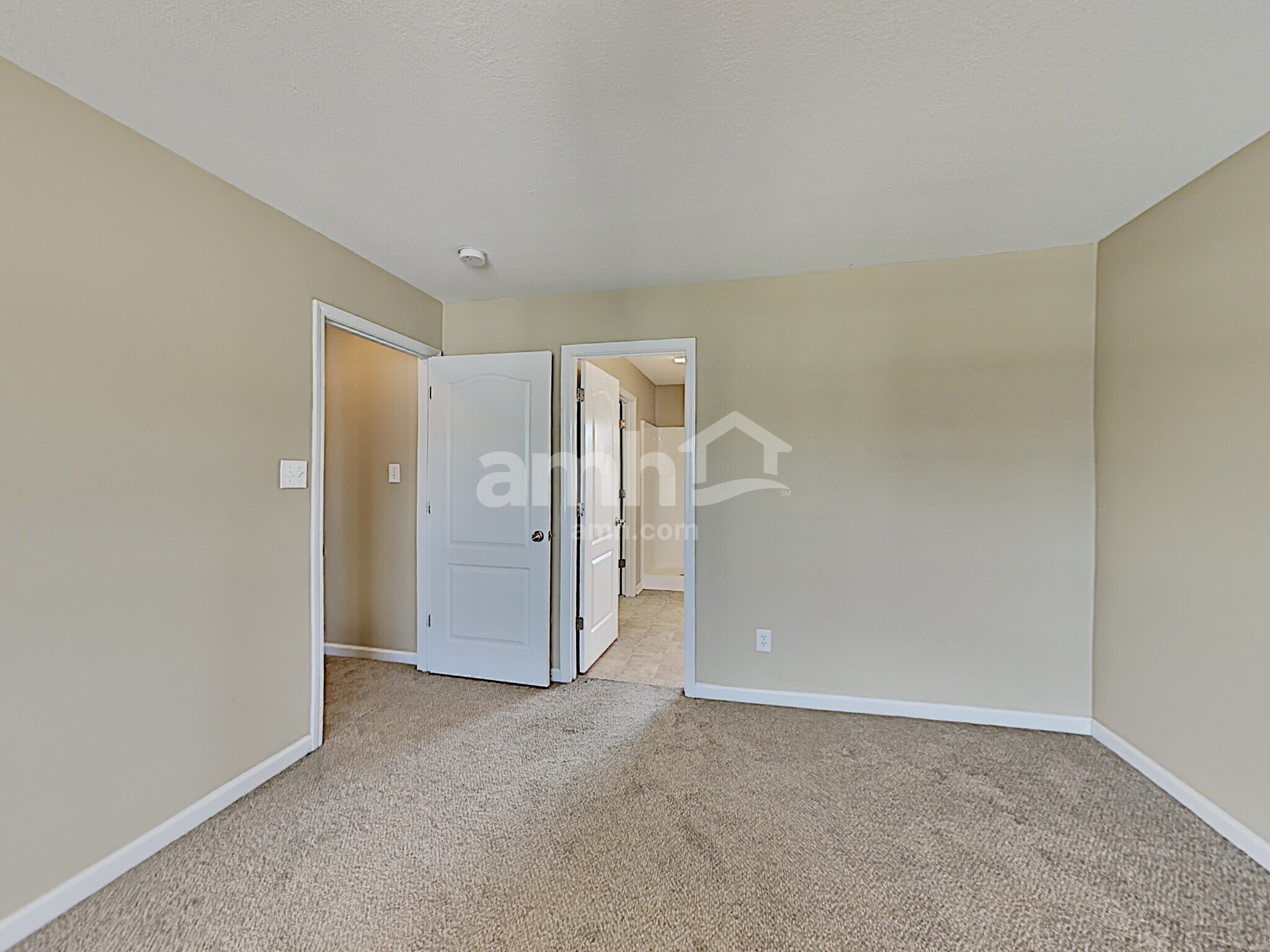 Building Photo - 5112 Horsestall Dr