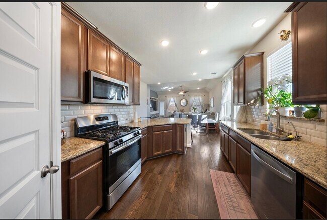 Building Photo - 18106 Alora Springs Trace