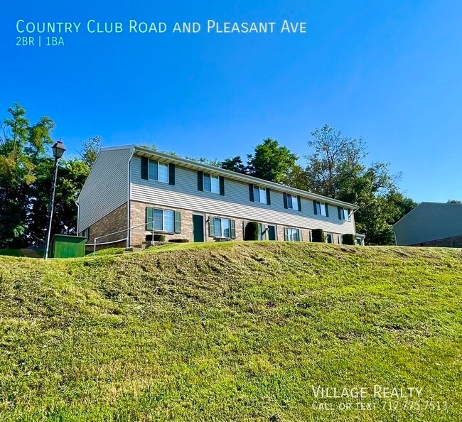 Building Photo - 617 Country Club Rd