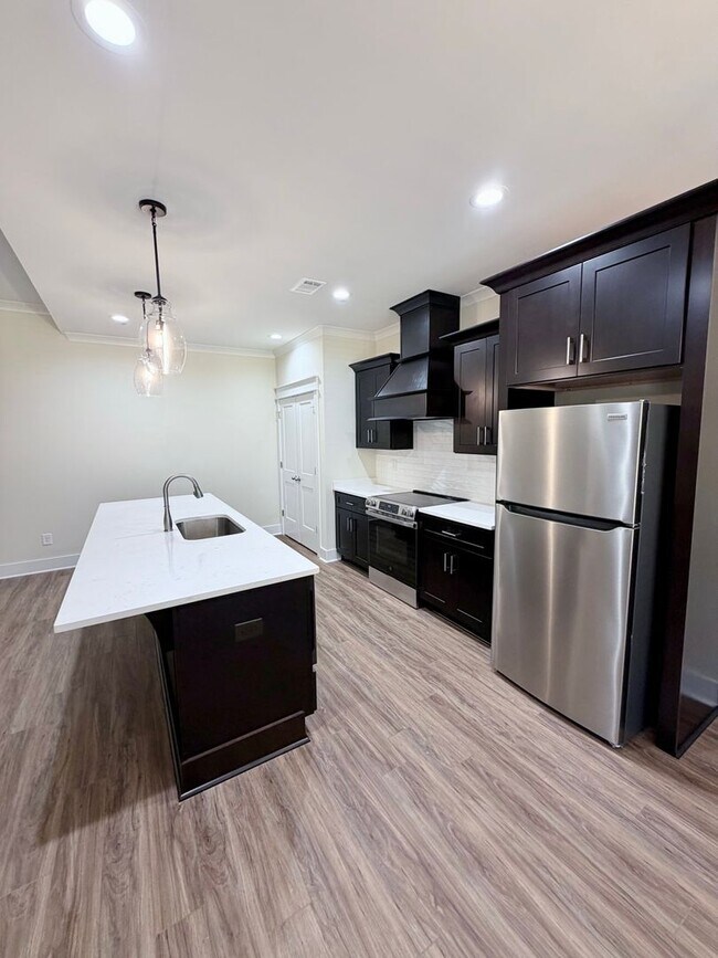 Building Photo - 536 Bristleleaf Path