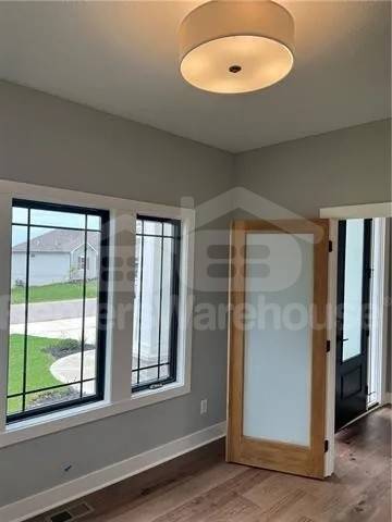 Building Photo - 4705 NE Freehold Dr