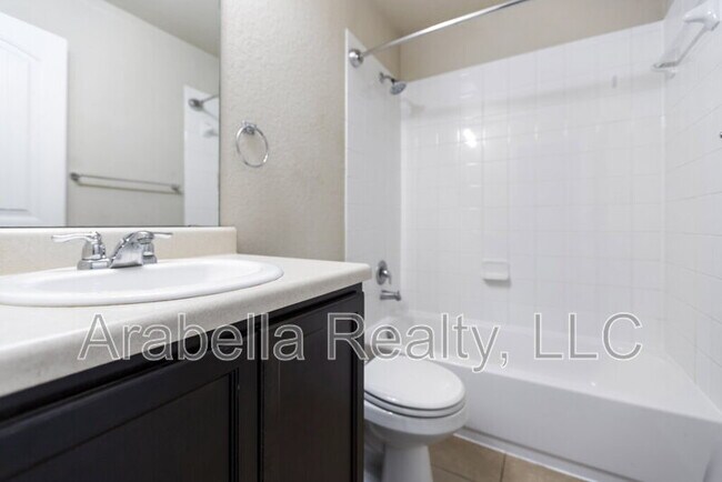 Building Photo - 11726 Caraway Hill