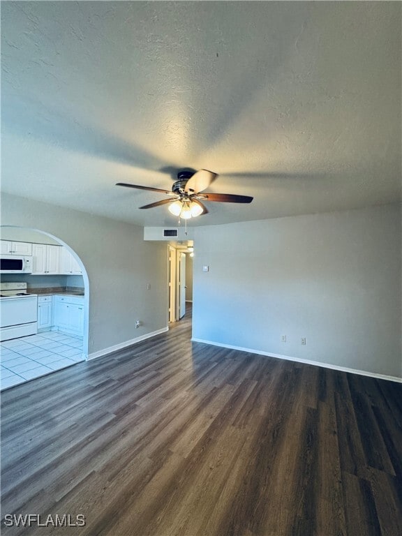 Building Photo - 4753 Orange Grove Blvd