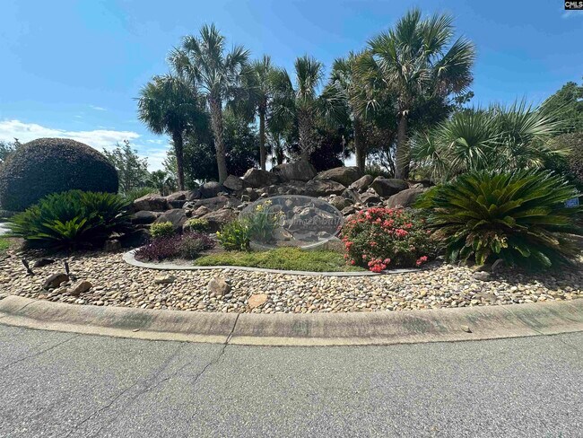Building Photo - 149 Breezes Dr