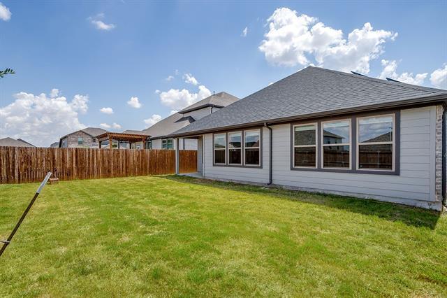 Building Photo - 2504 Shakopee St