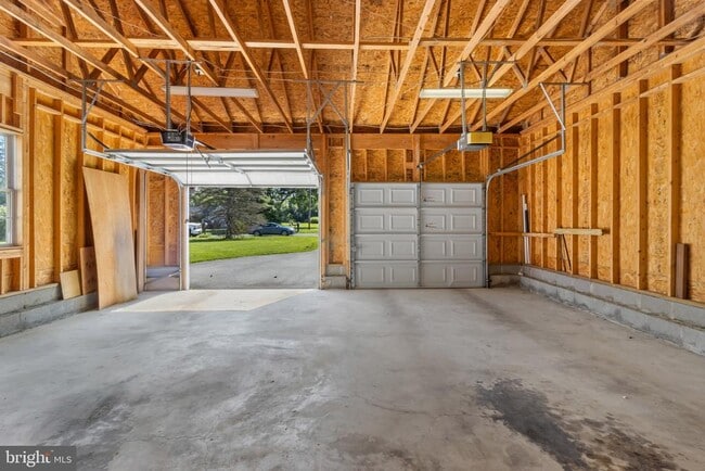Building Photo - 15118 Liberty Grove Dr