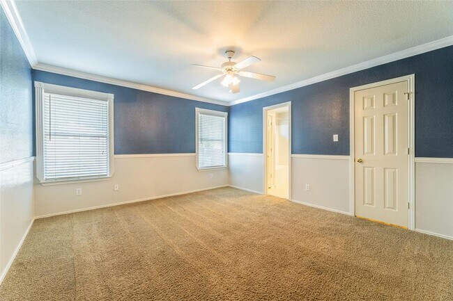 Building Photo - 2051 Buckley Ln