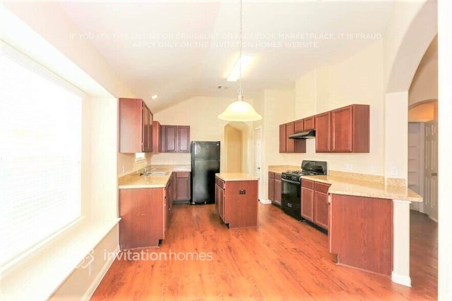 Building Photo - 3707 Iris Ridge Way