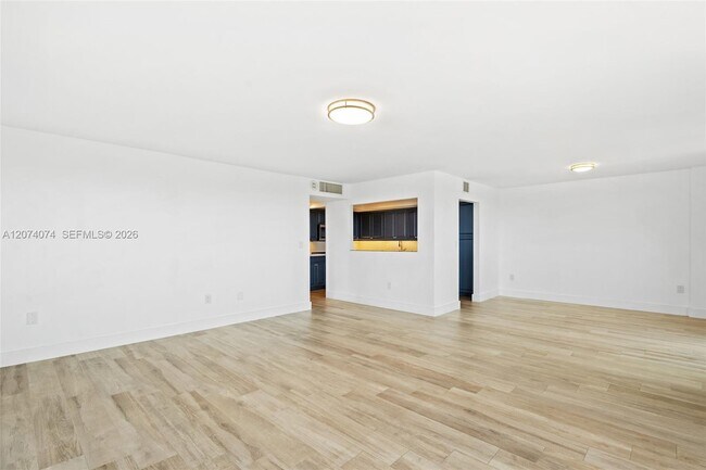 Building Photo - 600 Biltmore Way