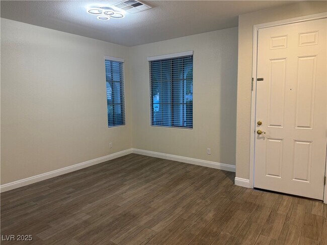 Building Photo - 11921 Luna Del Mar Ln