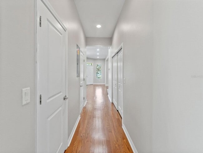 Building Photo - 6222 Hadley Commons Dr