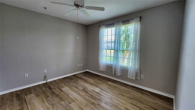 Building Photo - 4170 Central Sarasota Pkwy