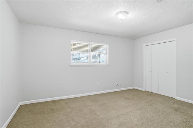 Building Photo - 6200 Trail Lake Dr