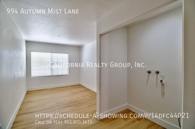 Building Photo - 994 Autumn Mist Ln