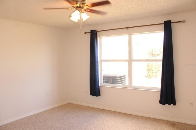 Building Photo - 2602 Waterford Way