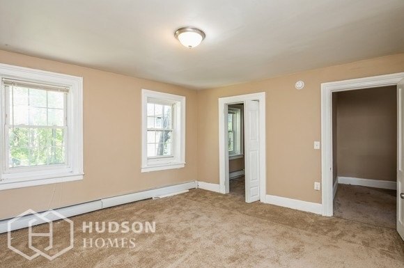 Building Photo - NOW AVAILABLE! 12 Westerlo St, Coeymans, N...