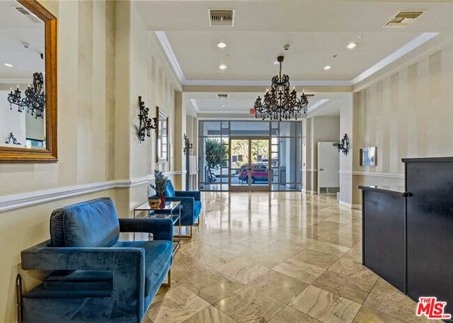 Building Photo - 3750 Santa Rosalia Dr
