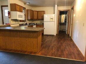 Building Photo - Zenith Apartments, LLC