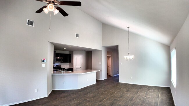 Building Photo - 15414 Rancho Plata Dr