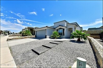 Building Photo - 224 Glenlivet Way