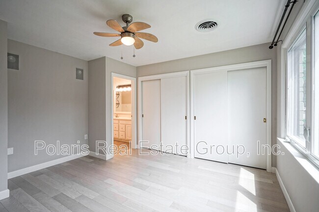 Building Photo - 40 Bailey Ct