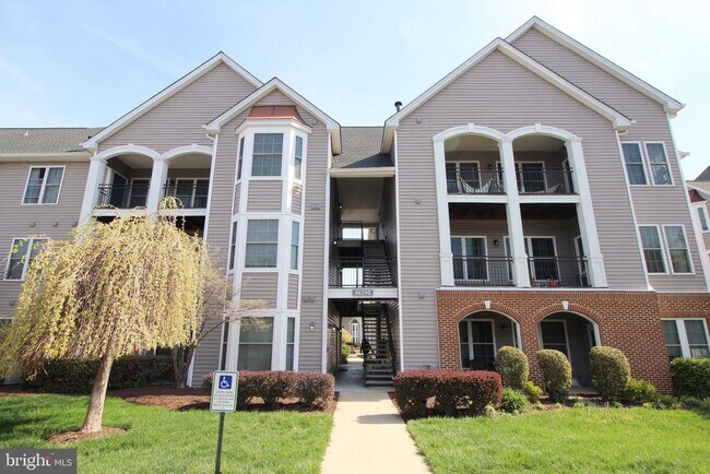 Building Photo - 46598 Drysdale Terrace