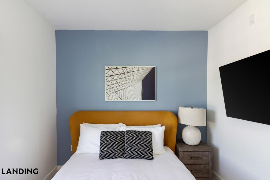 Building Photo - 25850 SW 140th Ct